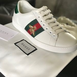 Authentic Gucci Ace embroidered sneaker Orig. $620